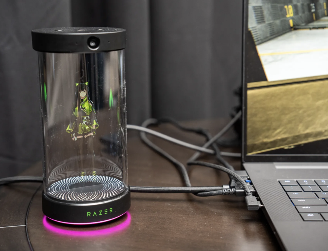 AI相框“复活”亲人、全息女友陪你聊天：这8款硬件把AI玩出了新高度