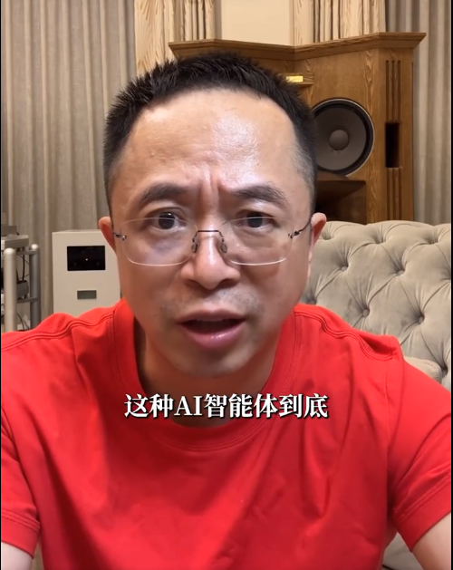 周鸿祎的AI突围：不下场，就出局