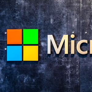 消息称微软暂停部分核心部门招聘，控制成本应对AI投入压力