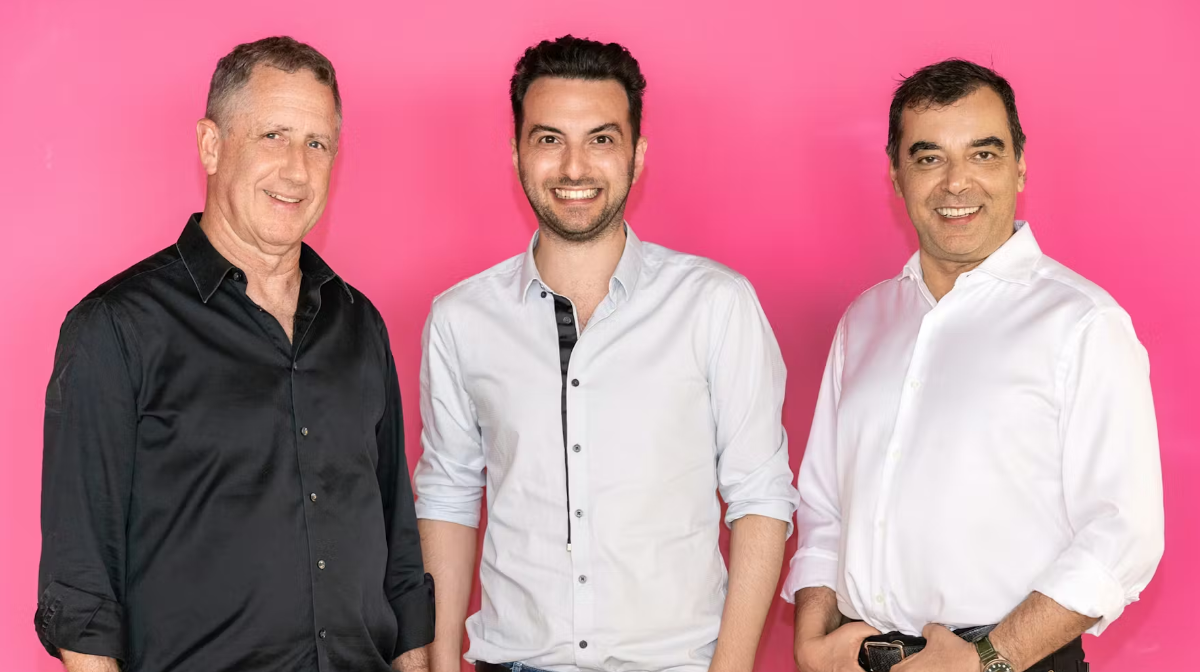 205亿没谈拢，黄仁勋的“盟友”出手了