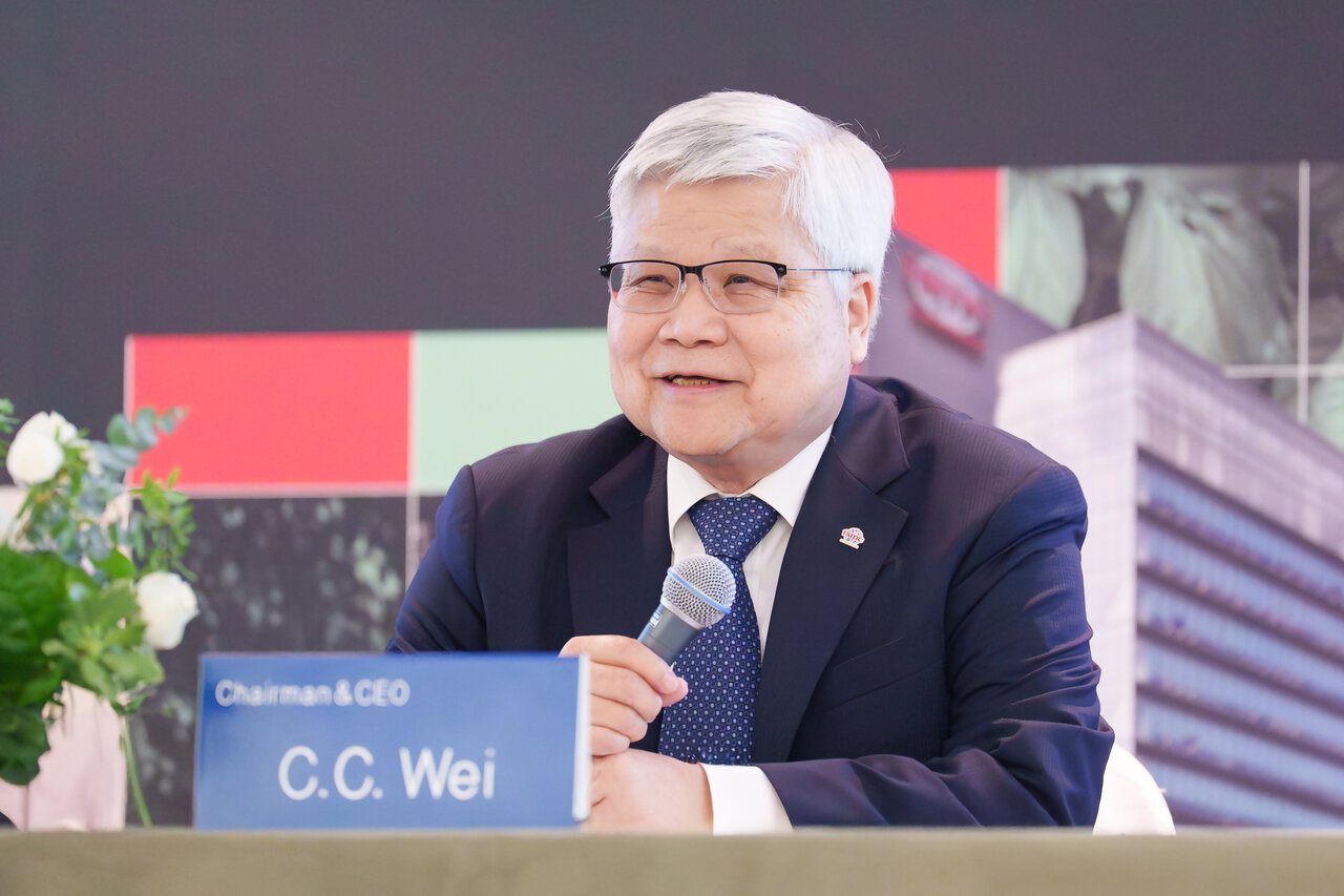 台积电魏哲家：正与客户合作开发下一代 LPU