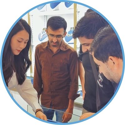 我一个人，用AI，把生意做到了海外