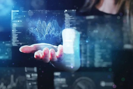 科技投入超1300亿元，六大国有银行竞速AI