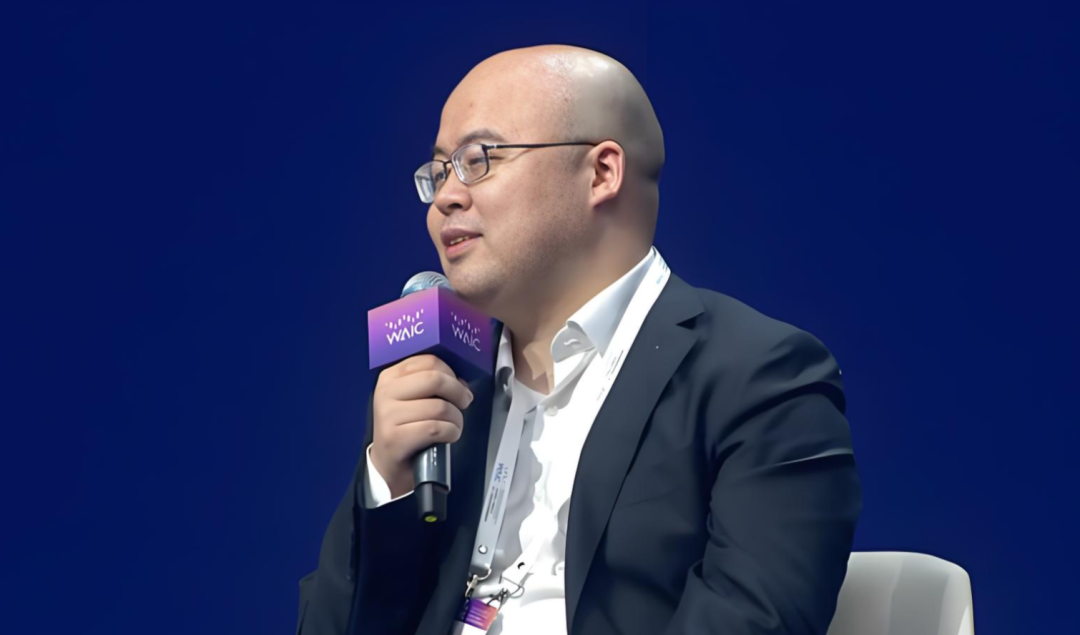 智谱与MiniMax将进入解禁期：股价震荡，Kimi 300亿美元估值面临挑战