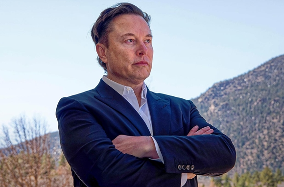 指控马斯克为人形庞氏骗局，诺奖得主炮轰SpaceX上市：化解坏账的资本游戏