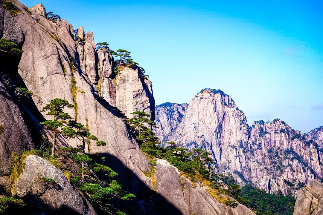智谱与MiniMax回A遭遇“七月围城”