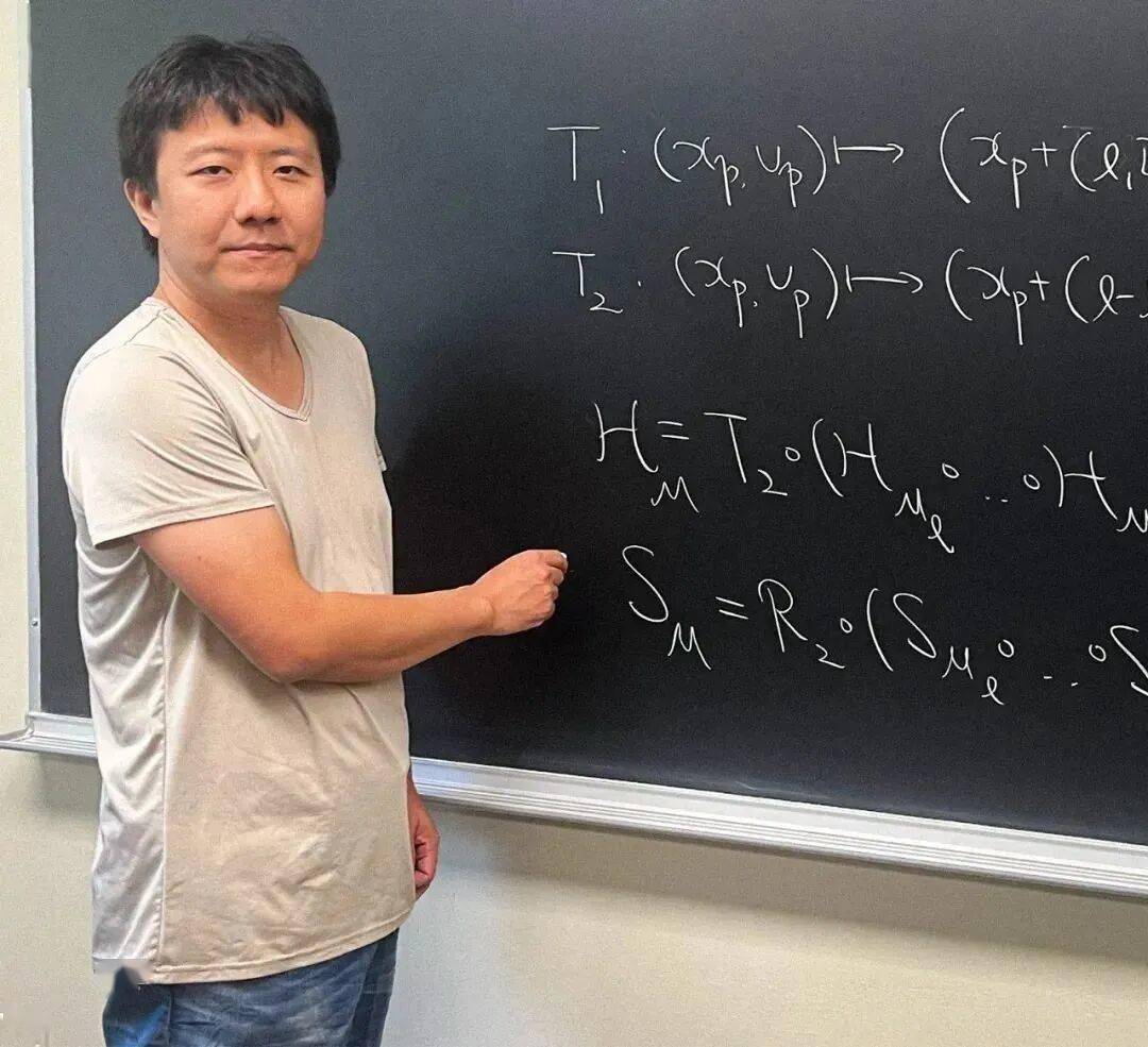 菲尔兹奖得主邓煜谈 AI：已能帮助数学证明，但不能替代独立思考