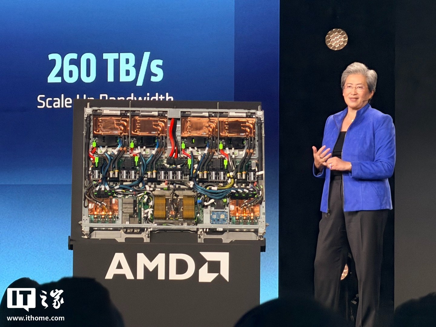 继英伟达黄仁勋后,AMD 苏姿丰也表态支持开源 AI 模型
