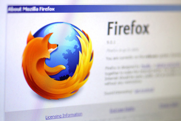Mozilla携手Mistral，将AI模型引入Firefox智能窗口