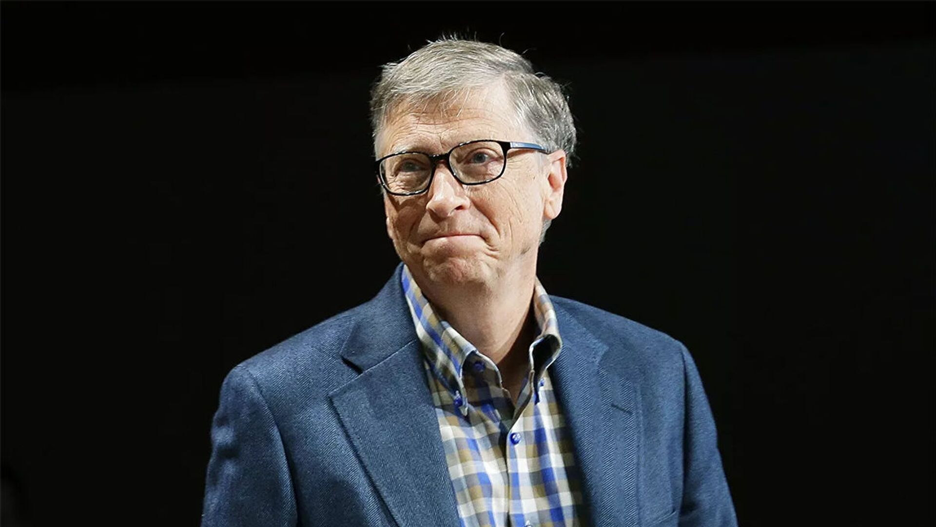比尔 · 盖茨：各国政府尚未准备好应对 AI 带来的社会变革
